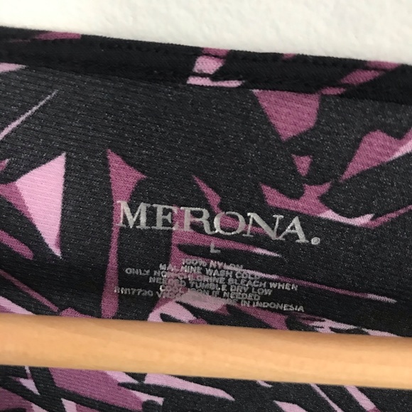 3/$25 🌷 Merona Purple Short Sleeve Blouse - Picture 6 of 6